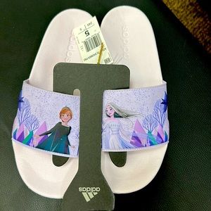 🥶 adidas X Disney Kids' Frozen Adilette Shower Slides